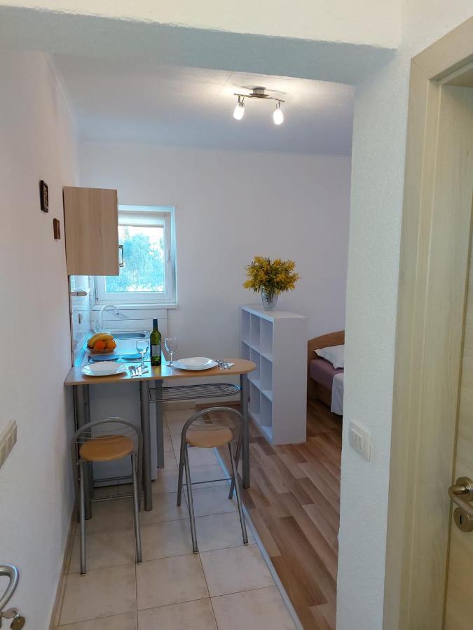 Studio Apartman I&R Čiovo 外观 照片